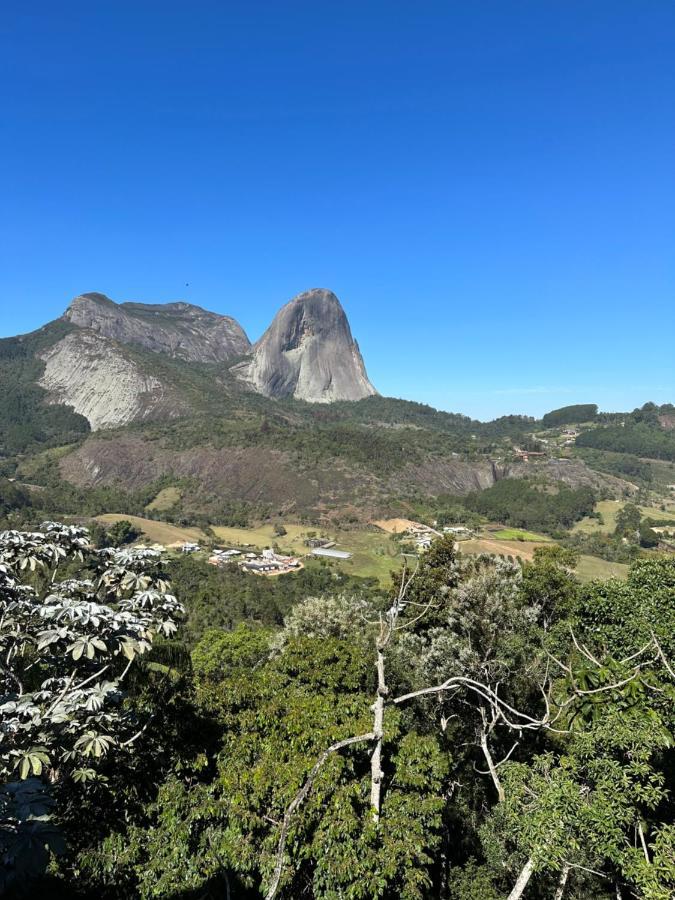 Suite Vista Azul - Frente Para Pedra Azul Pedra Azul  Extérieur photo